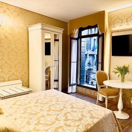 Residenza Fiore Venice Exterior photo